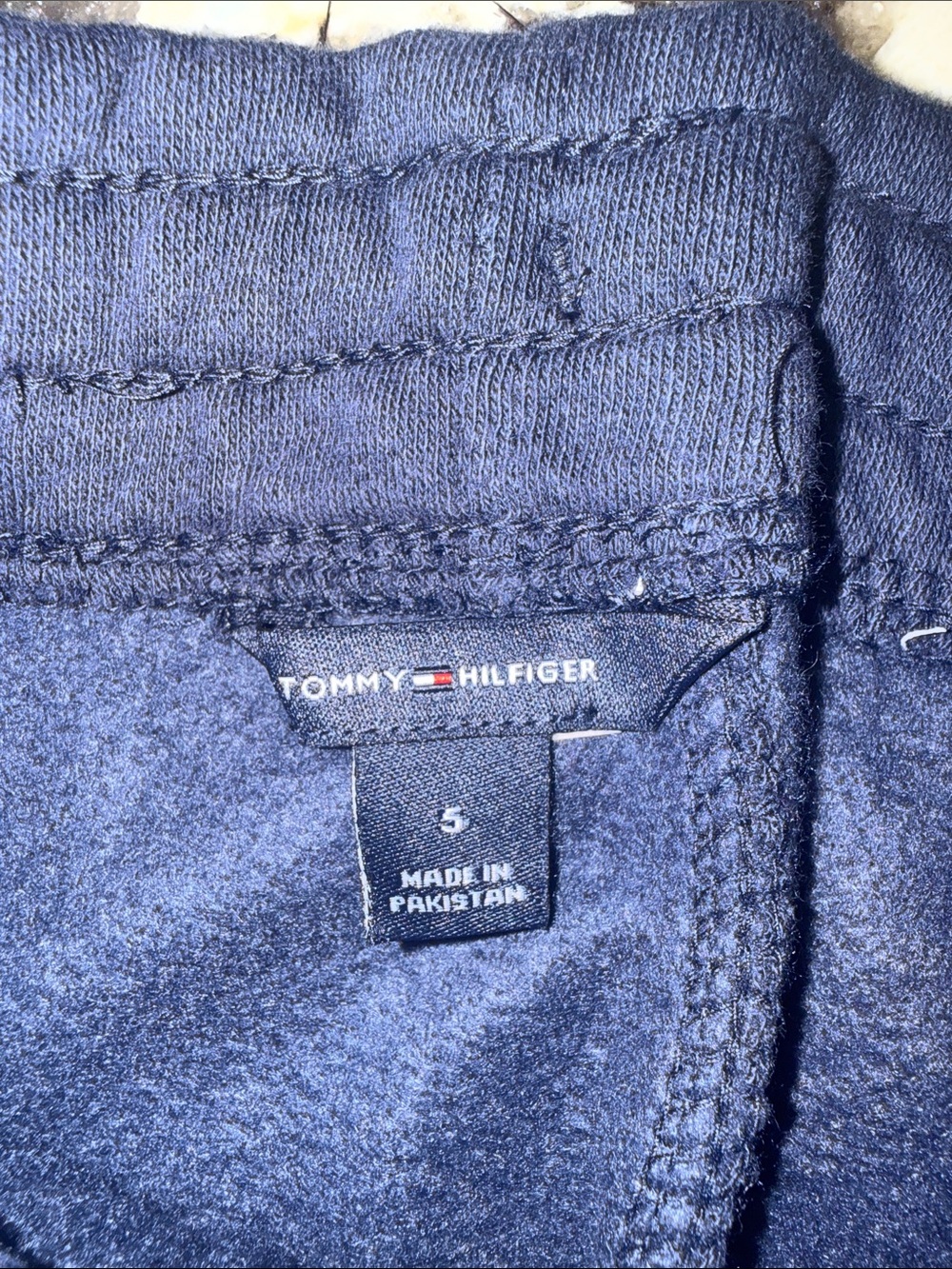 Tommy Hilfiger Kids Navy Logo Sweat Shorts- Brand New With Tags - Picture 3 of 5